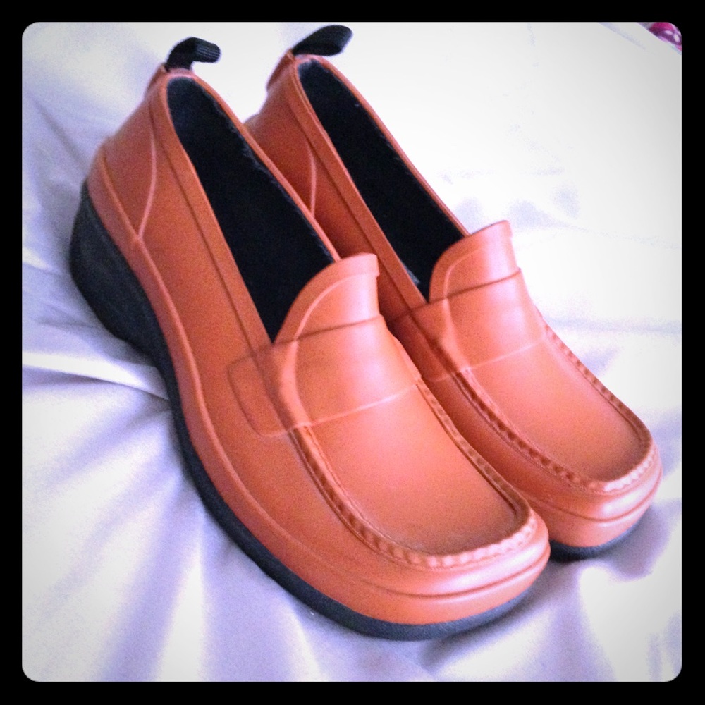 Steve Madden Cute for Fall!!!